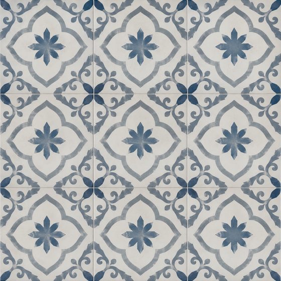 Carreaux de ciment à motifs bleus et blancs